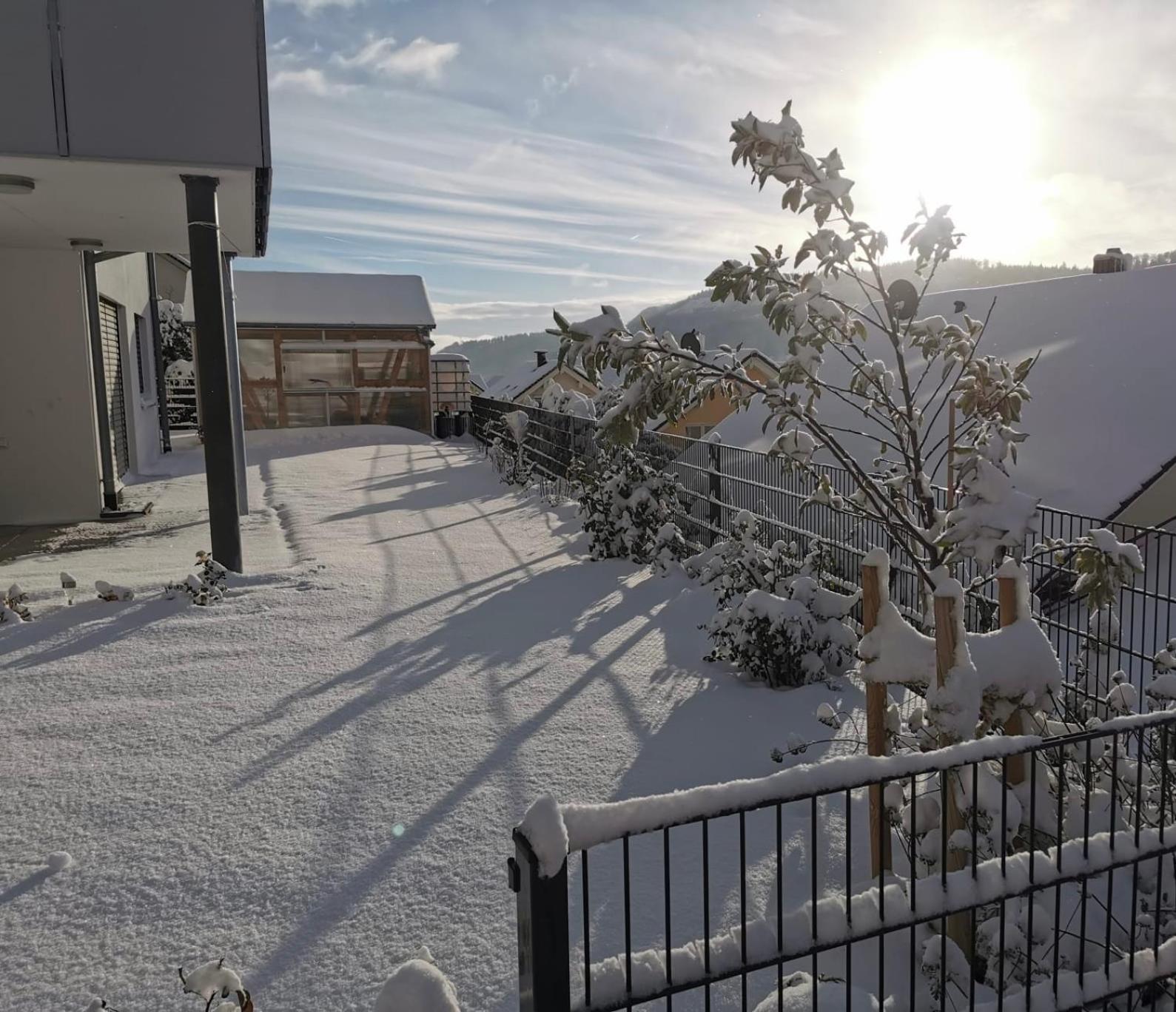 Atemberaubender Ausblick Mit Premium-wanderwegen Vor Der Haustuer Apartment Albstadt