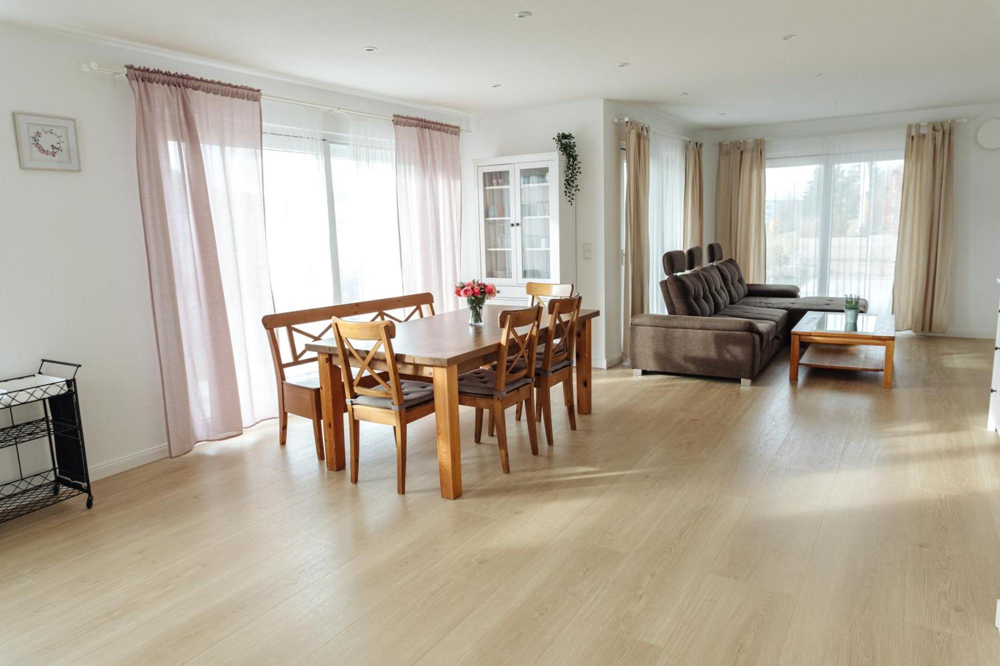 Atemberaubender Ausblick Mit Premium-wanderwegen Vor Der Haustuer Apartment *