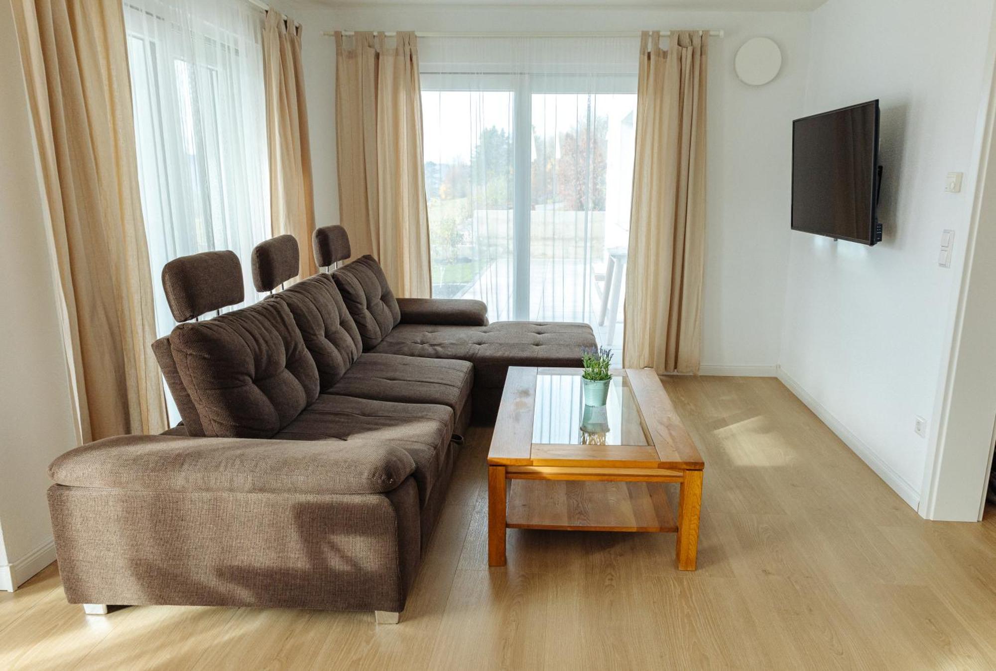 Apartment Atemberaubender Ausblick Mit Premium-wanderwegen Vor Der Haustuer Albstadt