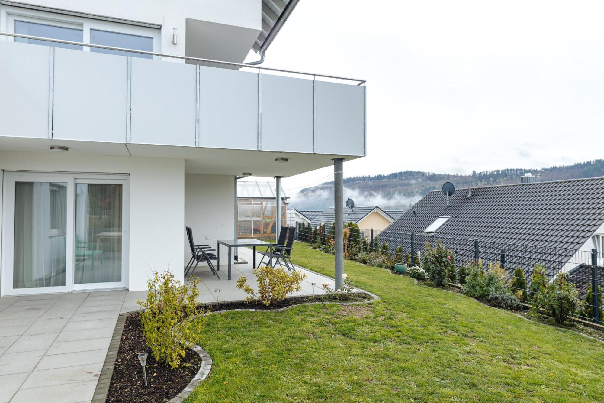 Atemberaubender Ausblick Mit Premium-wanderwegen Vor Der Haustuer Apartment